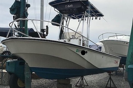 Boston Whaler 18 Outrage