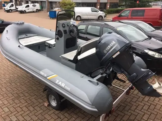 Zar Formenti RIB PRO 14 DL 4.2m RIB Package | On the Water from £14,310