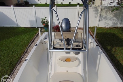 Nauticstar 1810 bay