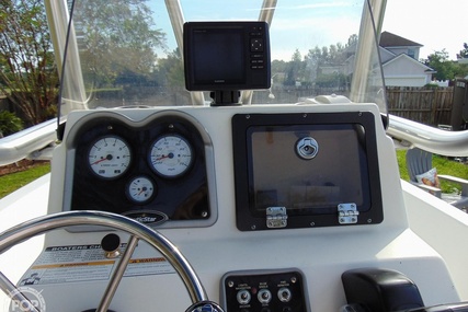 Nauticstar 1810 bay