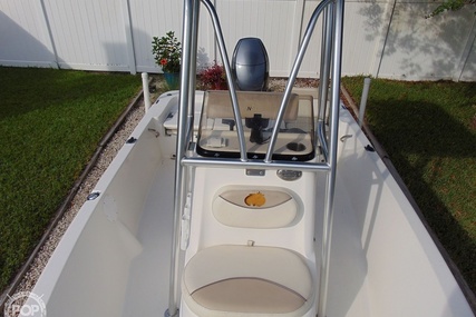 Nauticstar 1810 bay