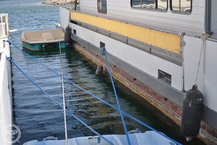 Kayot 46' Steel Pontoon Houseboat