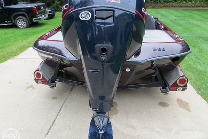 Ranger Boats Apache 519 VX