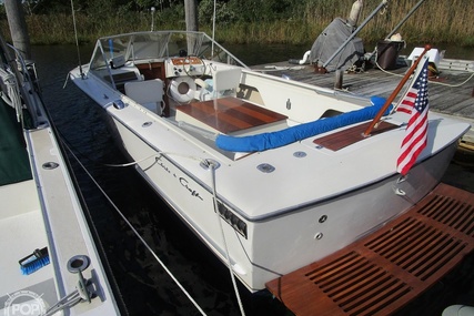 Chris Craft Lancer 23