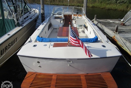 Chris Craft Lancer 23