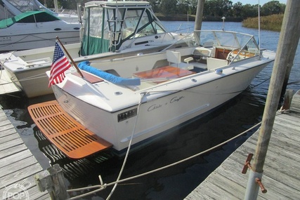 Chris Craft Lancer 23