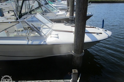 Chris Craft Lancer 23