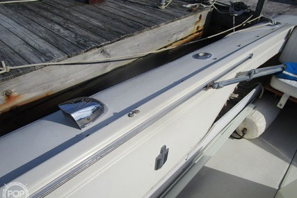 Chris Craft Lancer 23