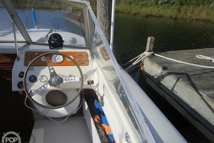 Chris Craft Lancer 23