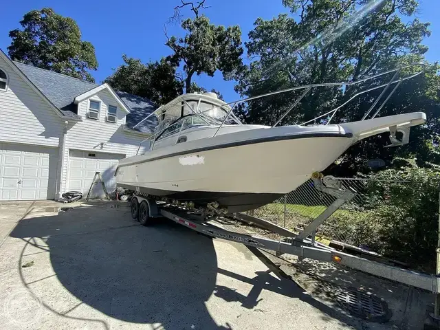 Boston Whaler 260 Conquest