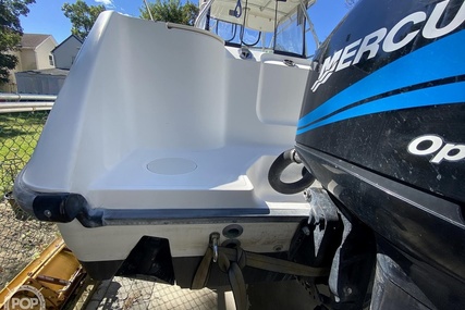 Boston Whaler 260 Conquest