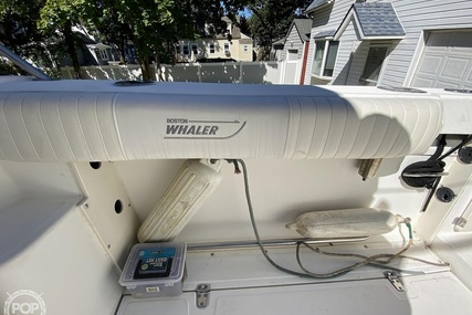 Boston Whaler 260 Conquest