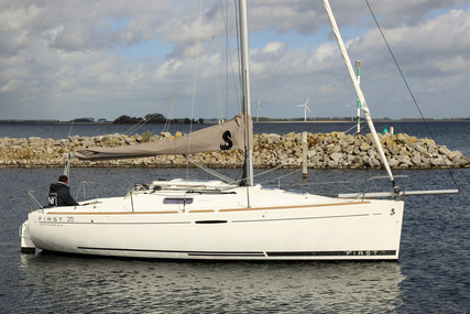 Beneteau First 25