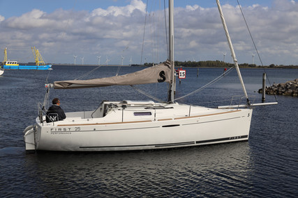 Beneteau First 25