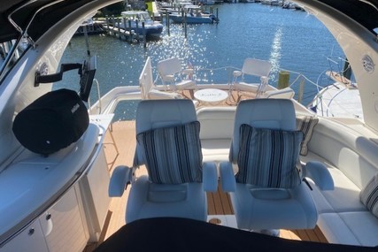 Meridian 540 Pilothouse