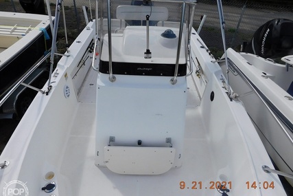 Boston Whaler 21 Outrage