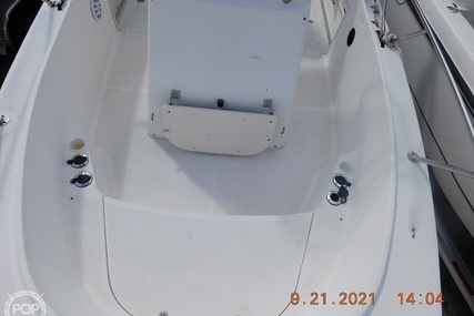 Boston Whaler 21 Outrage