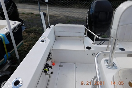 Boston Whaler 21 Outrage