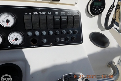 Boston Whaler 21 Outrage