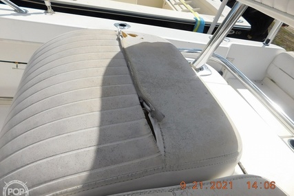 Boston Whaler 21 Outrage