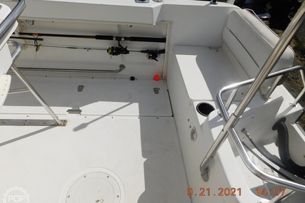 Boston Whaler 21 Outrage