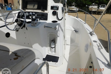 Boston Whaler 21 Outrage