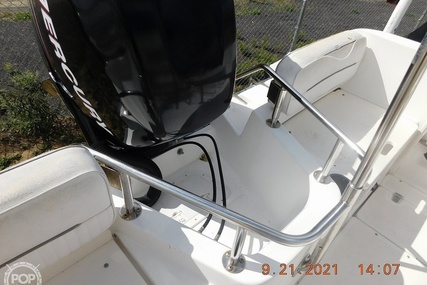 Boston Whaler 21 Outrage