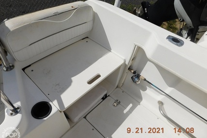 Boston Whaler 21 Outrage