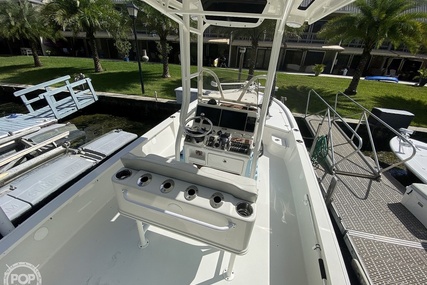 Triton 260LTS