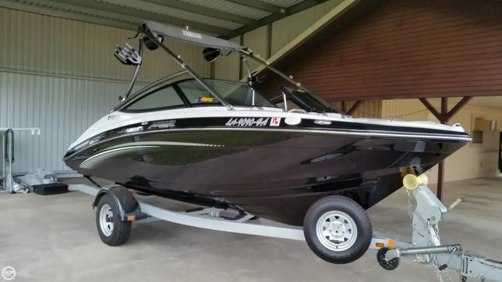 Bayliner Ar192