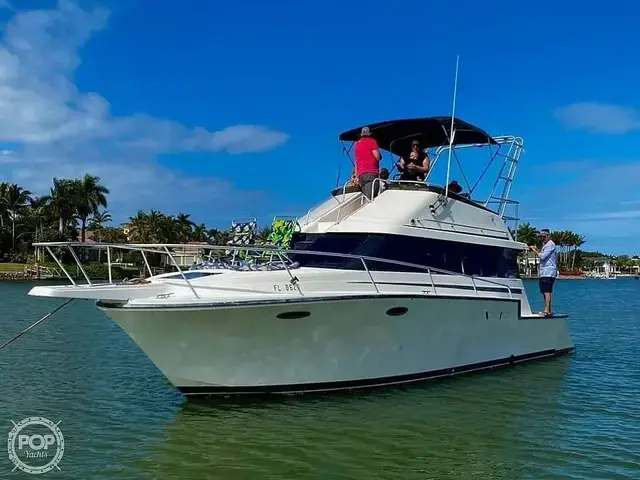 Luhrs 3400 Motoryacht