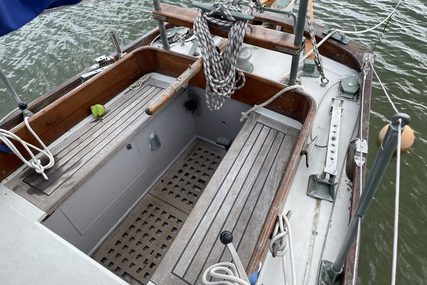 Custom Boats Cheoy Lee Laurent Giles Vertue