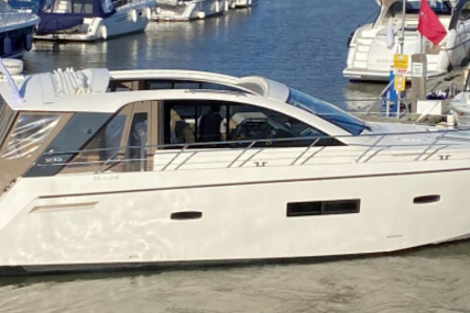 Sealine SC42i