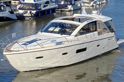 Sealine SC42i