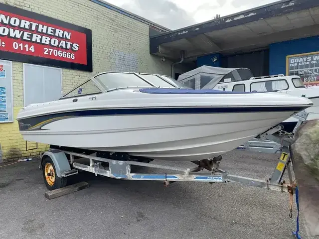 Chaparral 180SE Bowrider Diesel