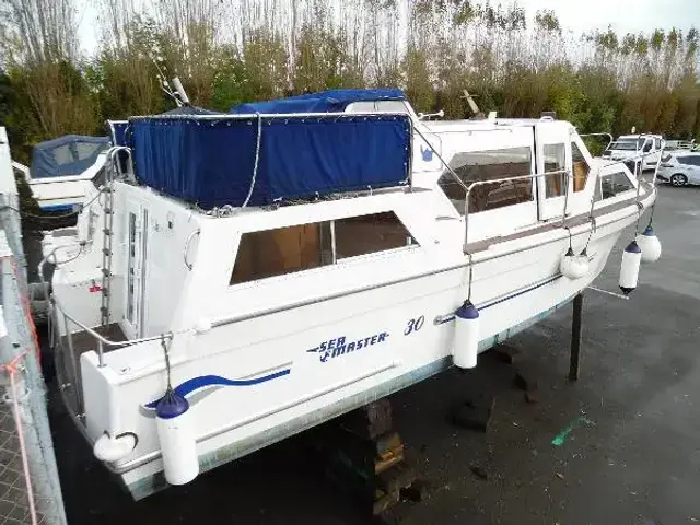 Viking Seamaster Waterline 30