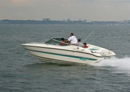 Sea Ray Start 21