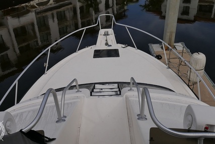 Luhrs 3400 Motoryacht