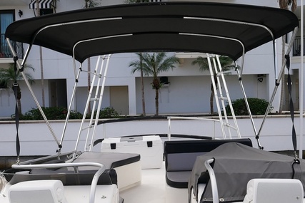 Luhrs 3400 Motoryacht