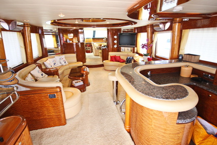 Elegance Yachts 80 New Line