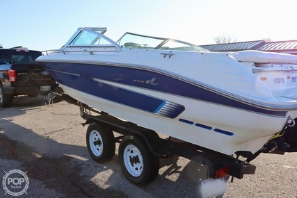 Sea Ray 200 Signature