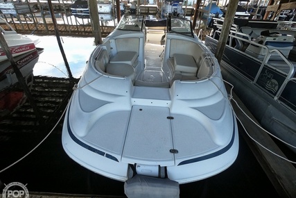 Chris-Craft 260 SPORT DECK