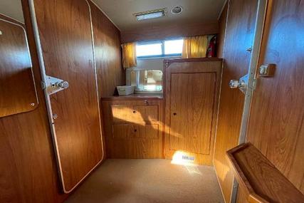 Haines 31 Flybridge