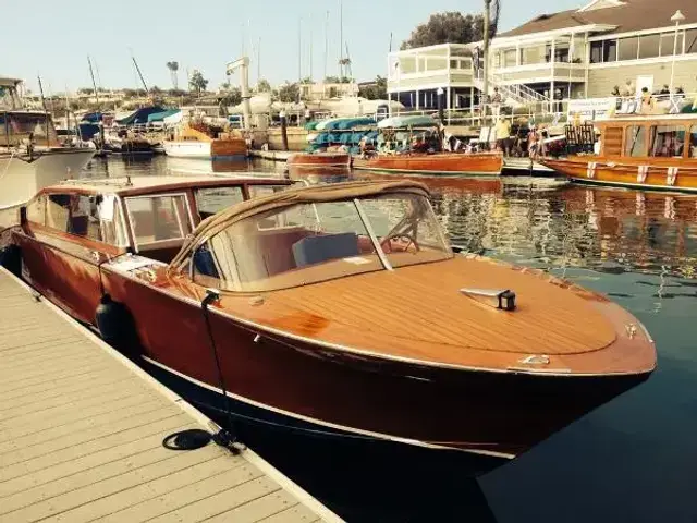 Serenella Venetian Water Taxi