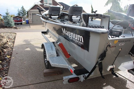 Magnum Marine 17 Clackacraft