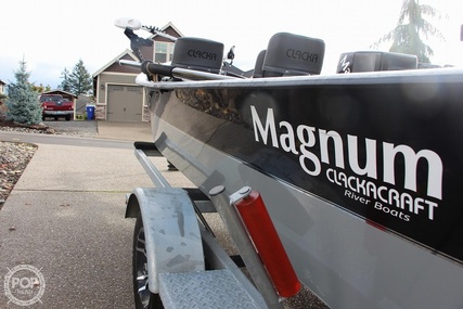 Magnum Marine 17 Clackacraft