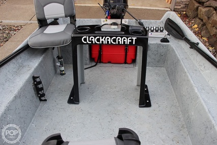 Magnum Marine 17 Clackacraft