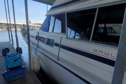 Bayliner 3818