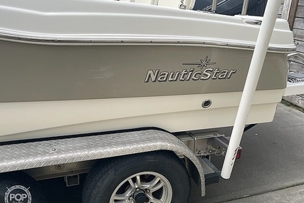 Nauticstar 211 Angler