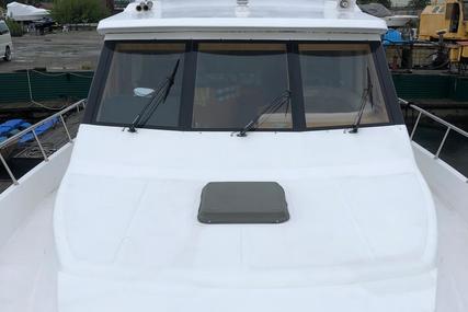 Hi-Star Activa 5800 Pilothouse